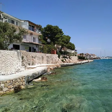 Apartment In Tribunj With Sea View, Terrace, Air Conditioning, Wifi 3348-2 Tribalj