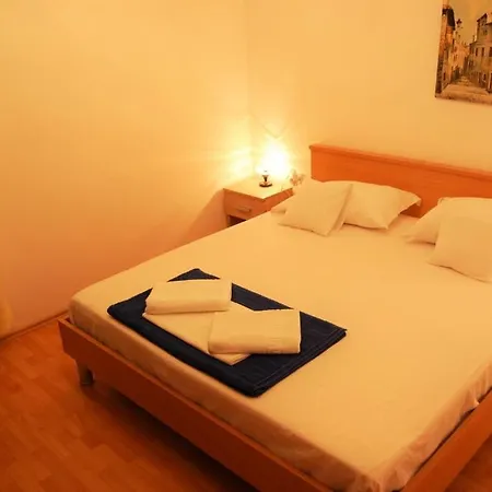 In Tribunj With Sea View, Terrace, Air Conditioning, Wifi 3348-2 *